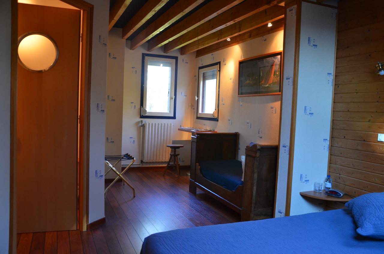Bed and Breakfast L'Hippocampe Serent Экстерьер фото